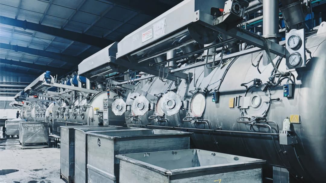 Dyeing machines in the dye house