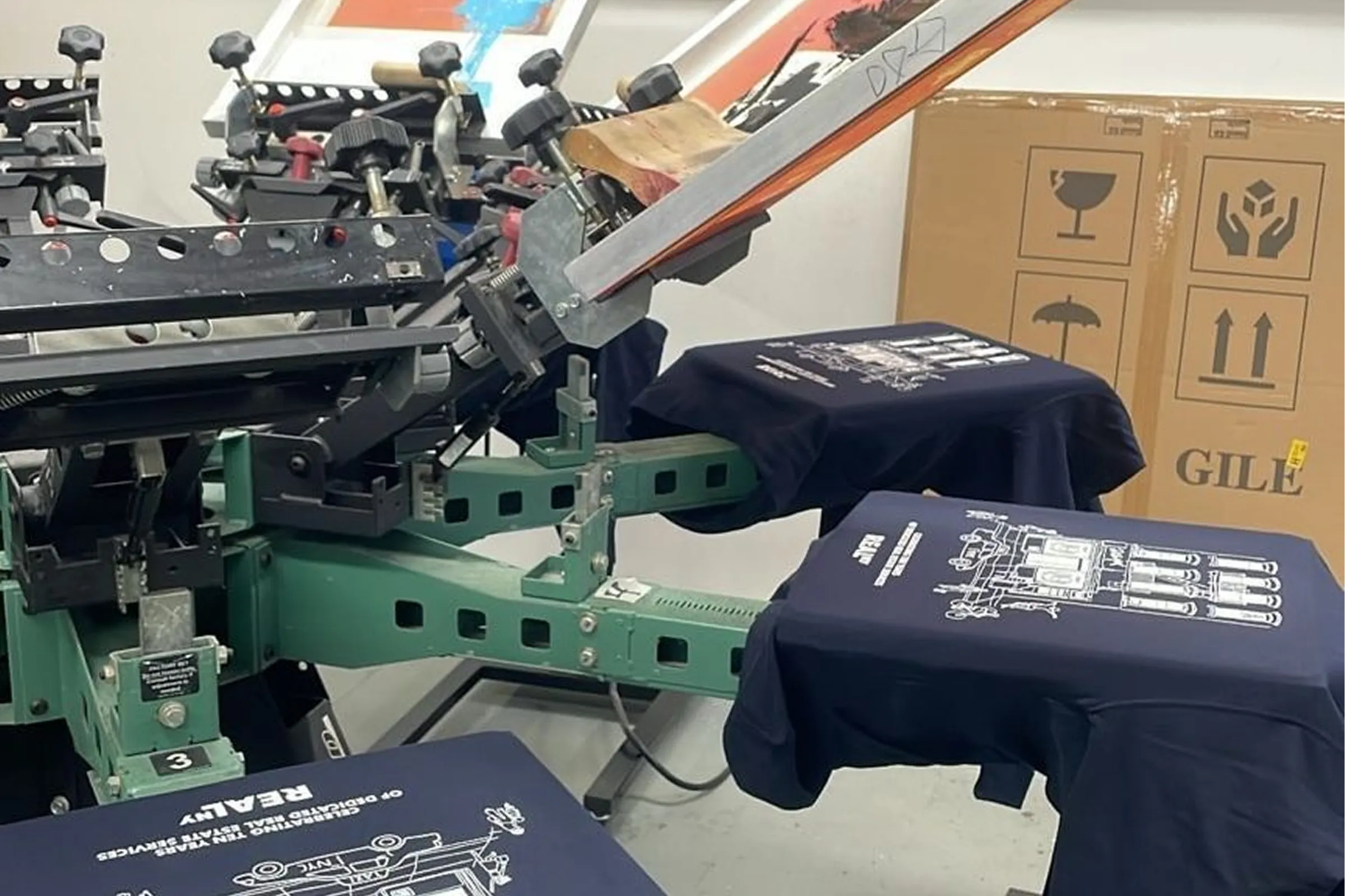 PRINT/ EMBROIDERY